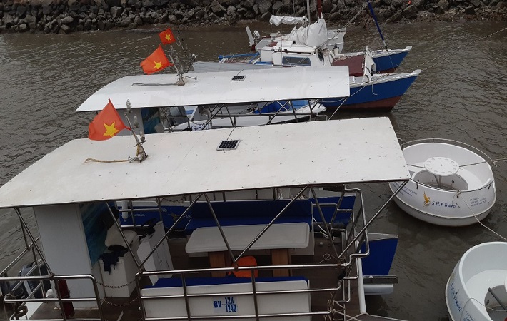 Vé du thuyền mini 12 chỗ tham quan Cảng Dầu khí; sông Dinh, Gò Găng - Tuyến 1