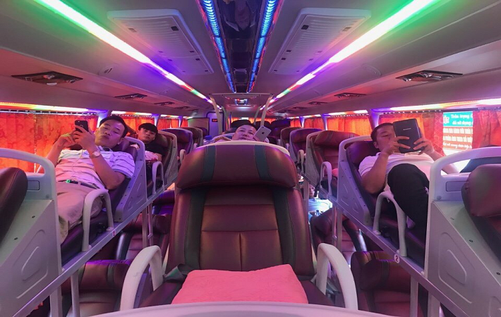 Xe Liên Hưng từ Sài Gòn -Hồ Chí Minh đi Nha Trang - Khánh Hòa xe limousine 34 giường